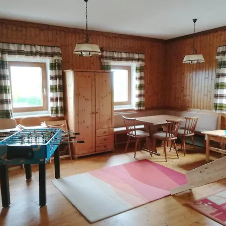 Brettmaisserhof بيت ضيافة *